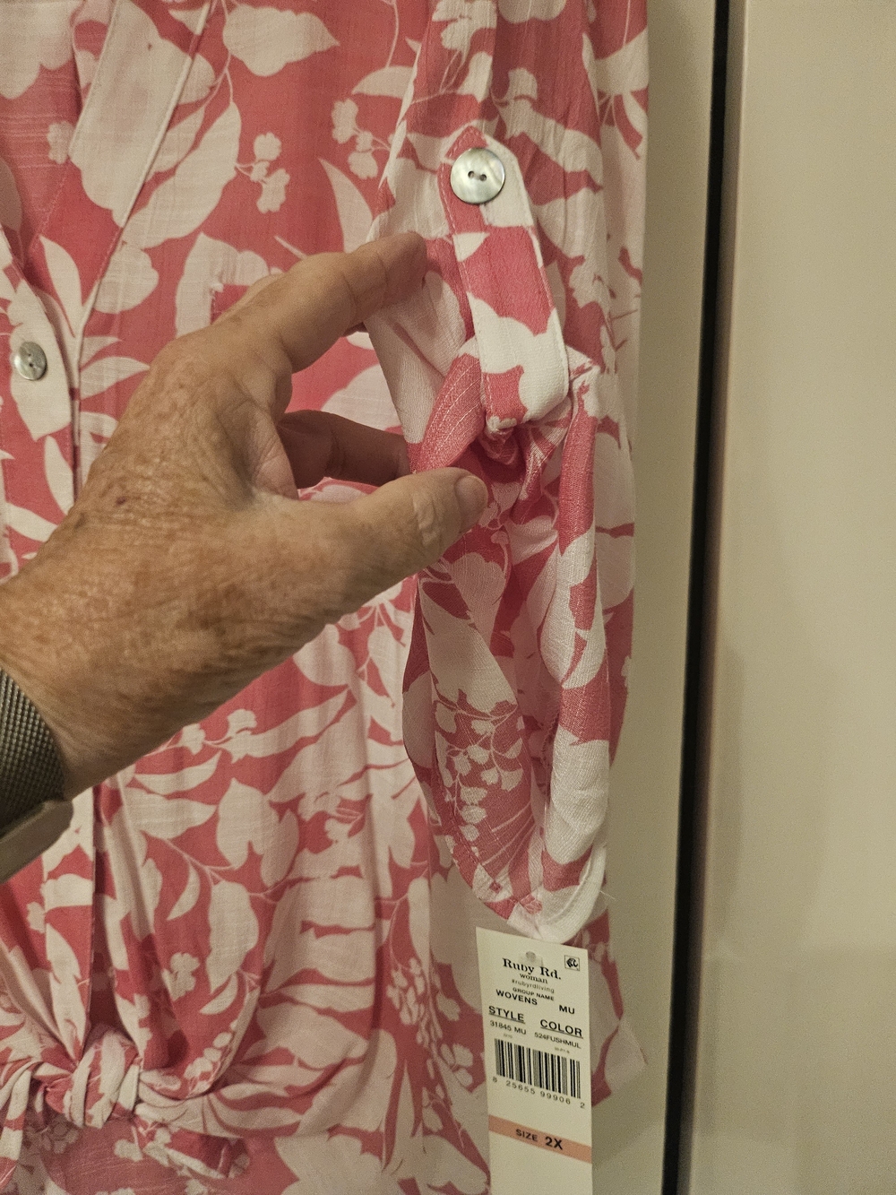 Womans Size 2ZRuby Rd. Pink & White Floral Tie-Front Button Shirt